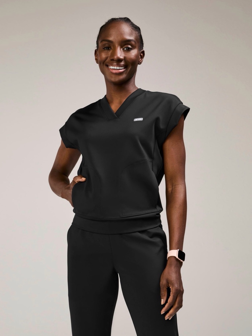 NWT - FIGS FORMx Black Mira Banded Scrub Top - Picture 4 of 11